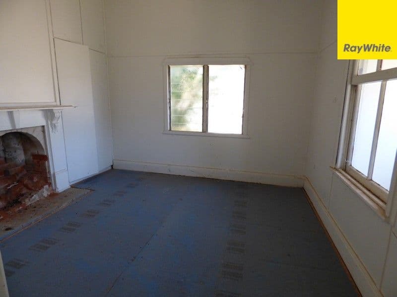 58 Farrand Street, Forbes - Thumbnail 4