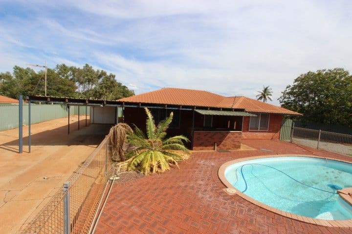 15 Gascoyne Crescent, Dampier WA 6713, Dampier - Thumbnail 3