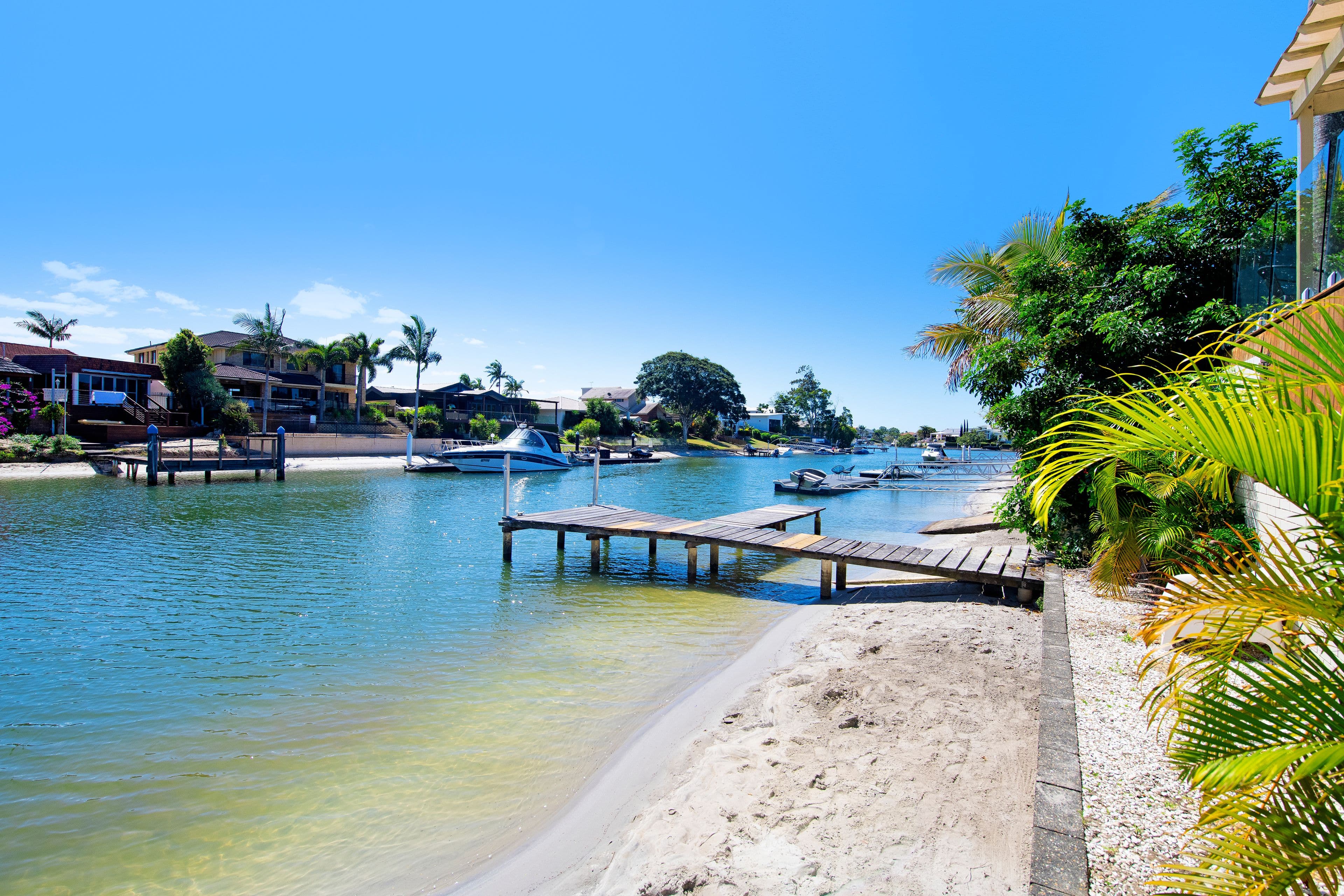 2 Alaska Avenue, Broadbeach Waters QLD 4218, Broadbeach Waters - Thumbnail 2