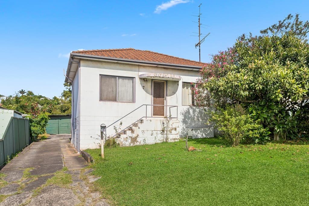 7 Steel Street, Cringila - Image 1