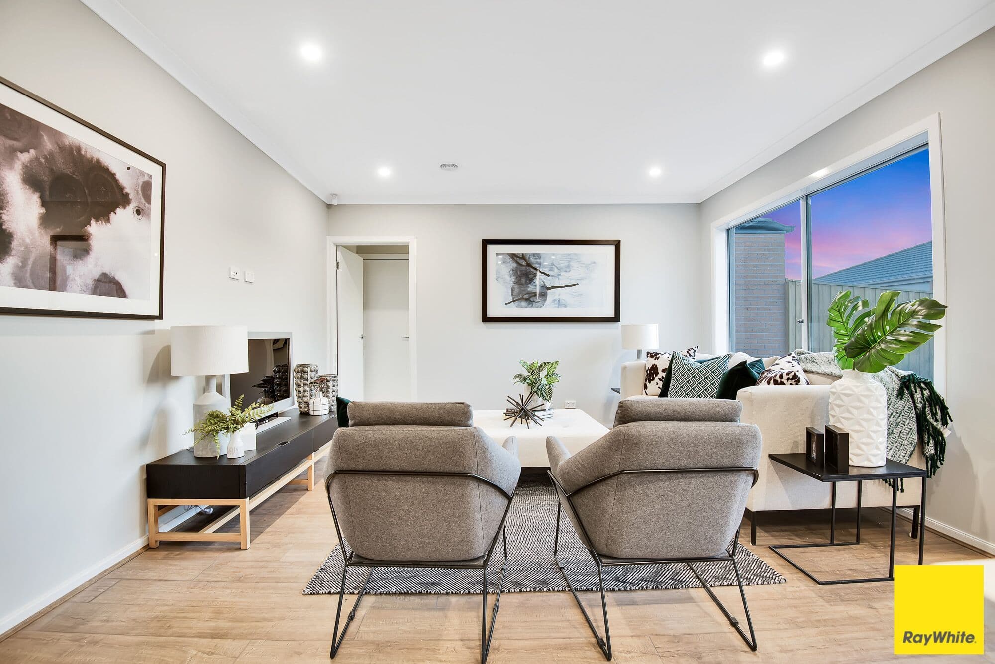 9 harlem Circuit, Point Cook VIC 3030, Point Cook - Thumbnail 2