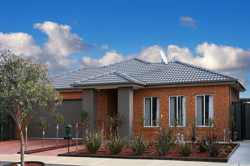 6 Silverleaf Drive, MELTON VIC 3337, Melton - Image 1