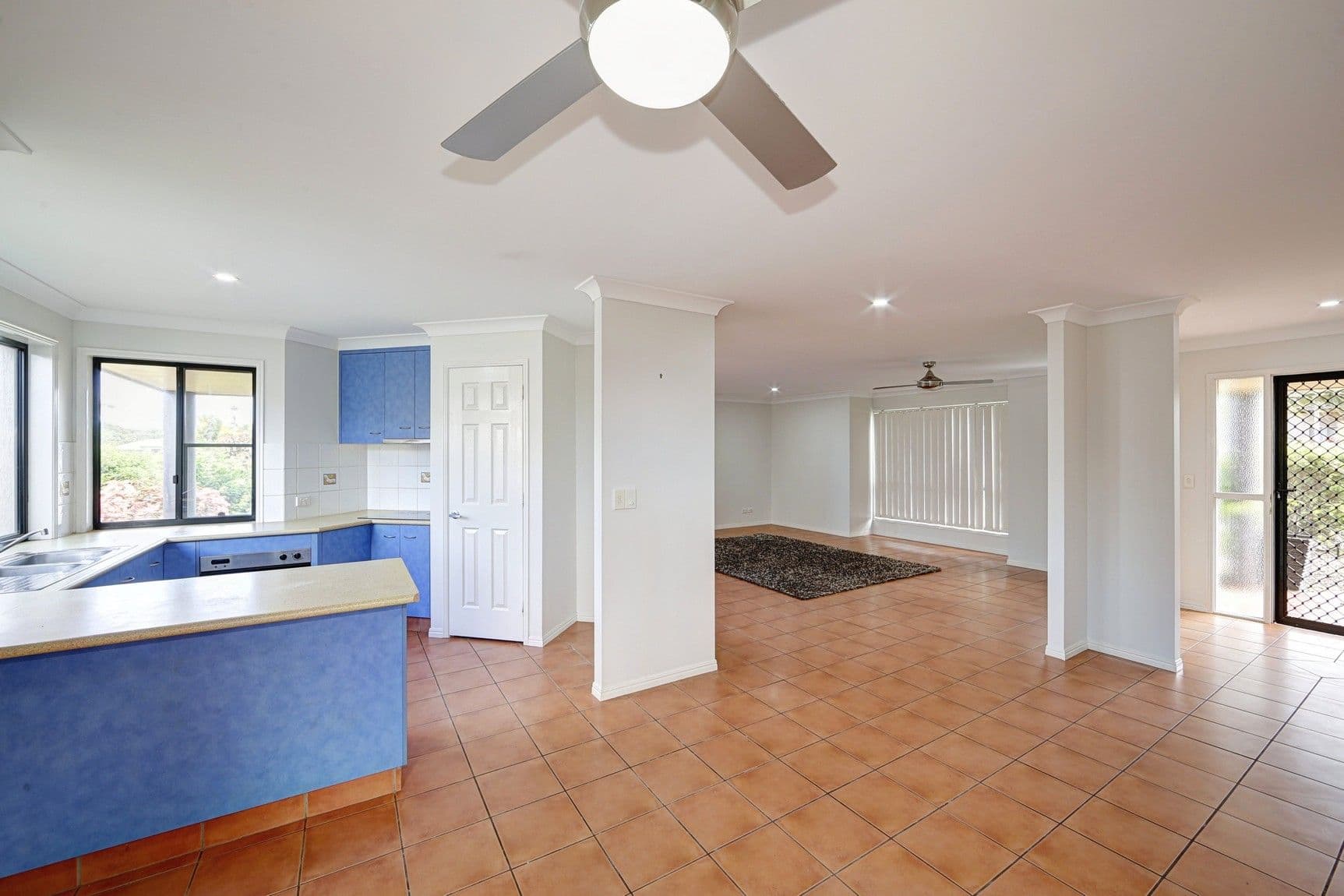 22 Robert John Circuit, Coral Cove QLD 4670, Coral Cove - Thumbnail 6