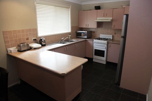7 Murwillumbah Avenue, HOXTON PARK NSW 2171, Hoxton Park - Thumbnail 2