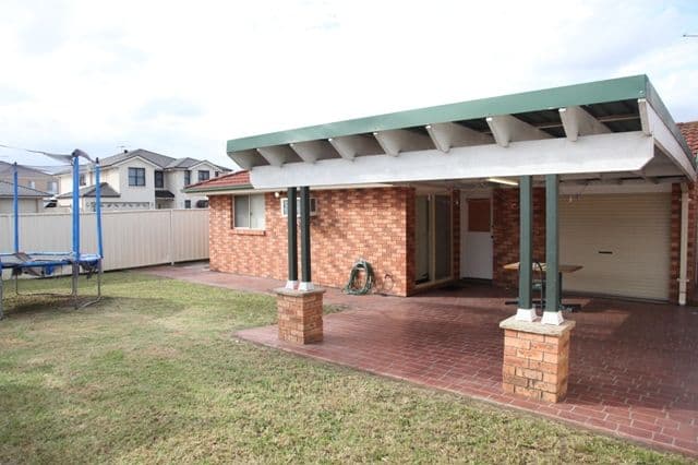 7 Murwillumbah Avenue, HOXTON PARK NSW 2171, Hoxton Park - Thumbnail 3