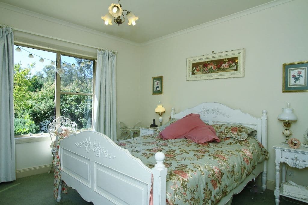 3 Fairy Dell Court, HEATHCOTE VIC 3523, Heathcote - Thumbnail 4