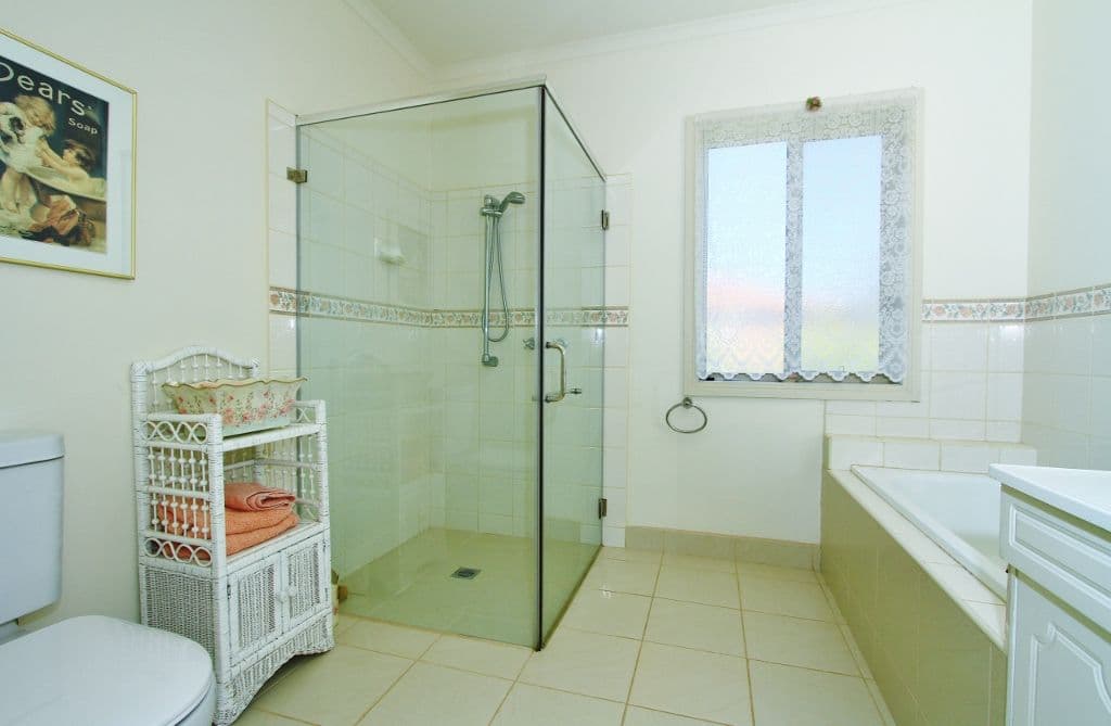3 Fairy Dell Court, HEATHCOTE VIC 3523, Heathcote - Thumbnail 6
