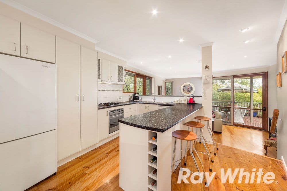 5 Blanchard Court, Greensborough VIC 3088, Greensborough - Thumbnail 2