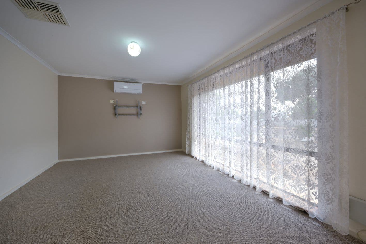 42 Edwards Street, Stirling North SA 5710, Stirling North - Thumbnail 3