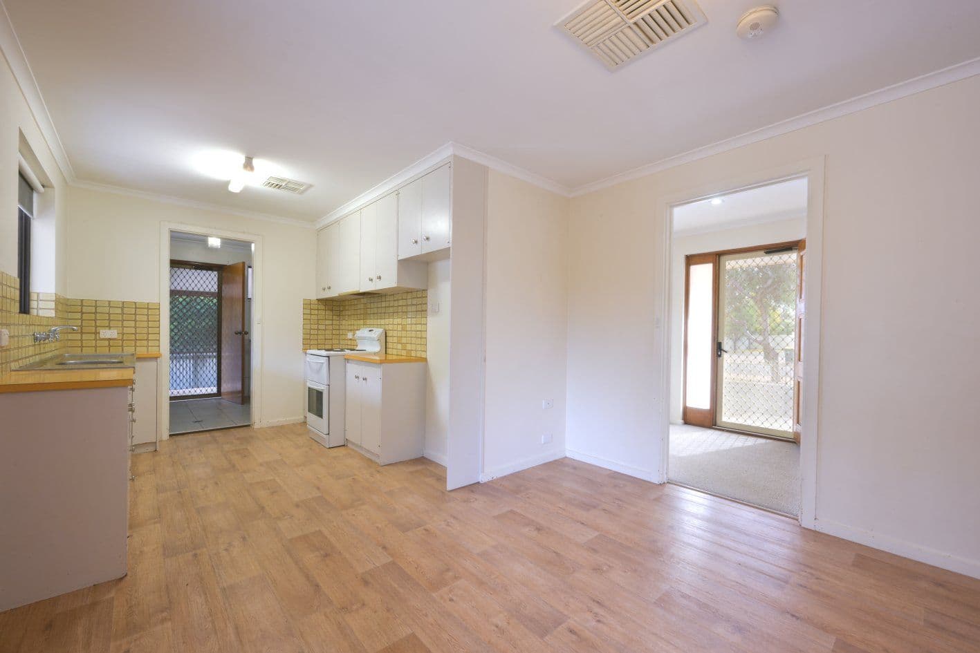 42 Edwards Street, Stirling North SA 5710, Stirling North - Thumbnail 6