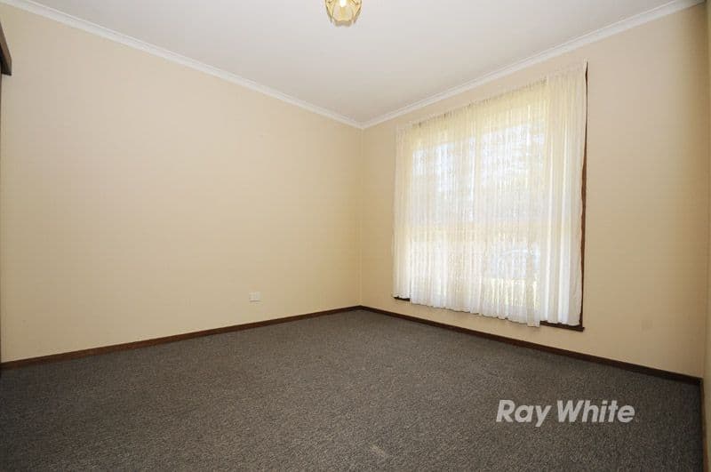 2 Mihan Street, NOBLE PARK VIC 3174, Noble Park - Thumbnail 8