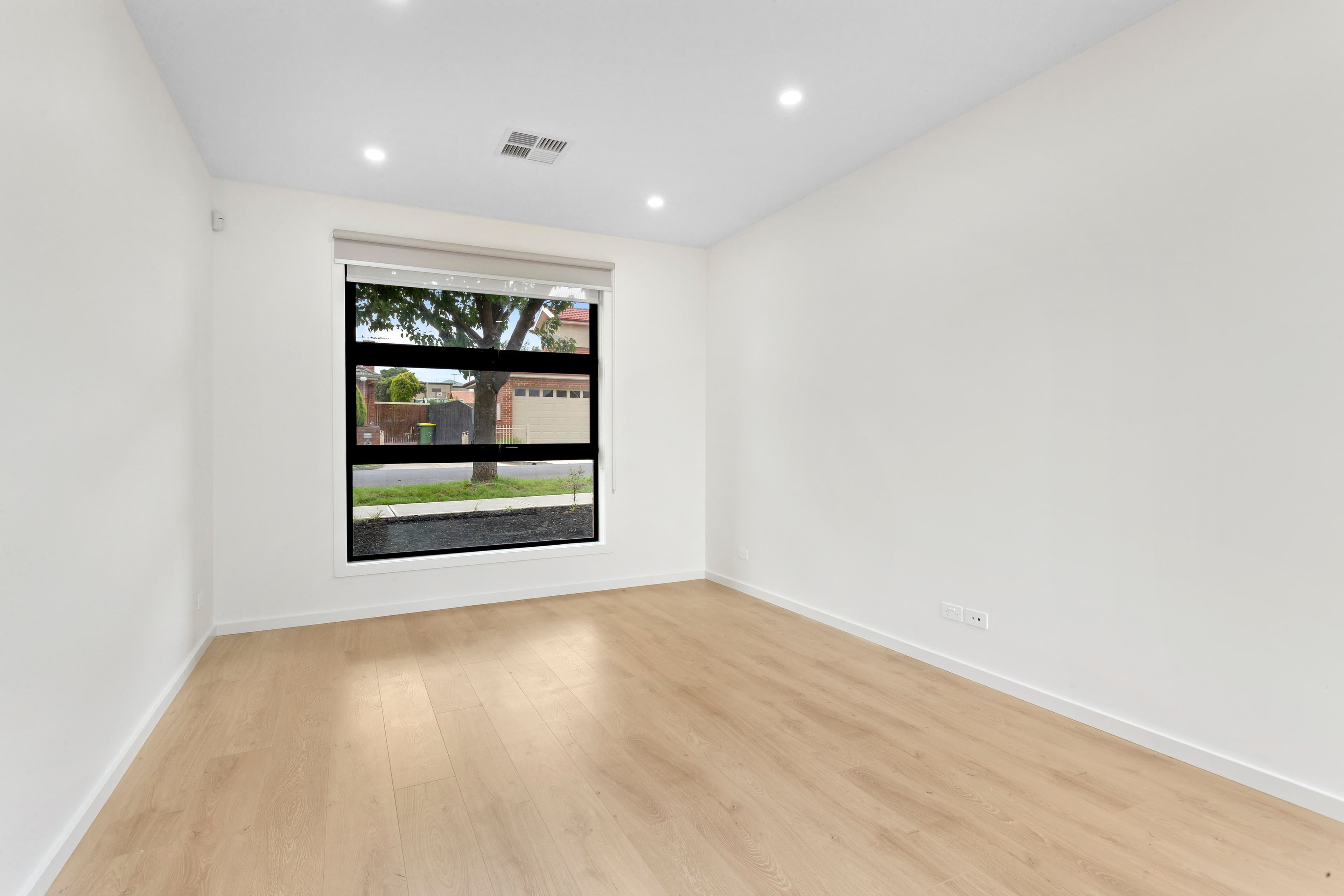 1C Carrington Road, Reservoir VIC 3073, Reservoir - Thumbnail 2