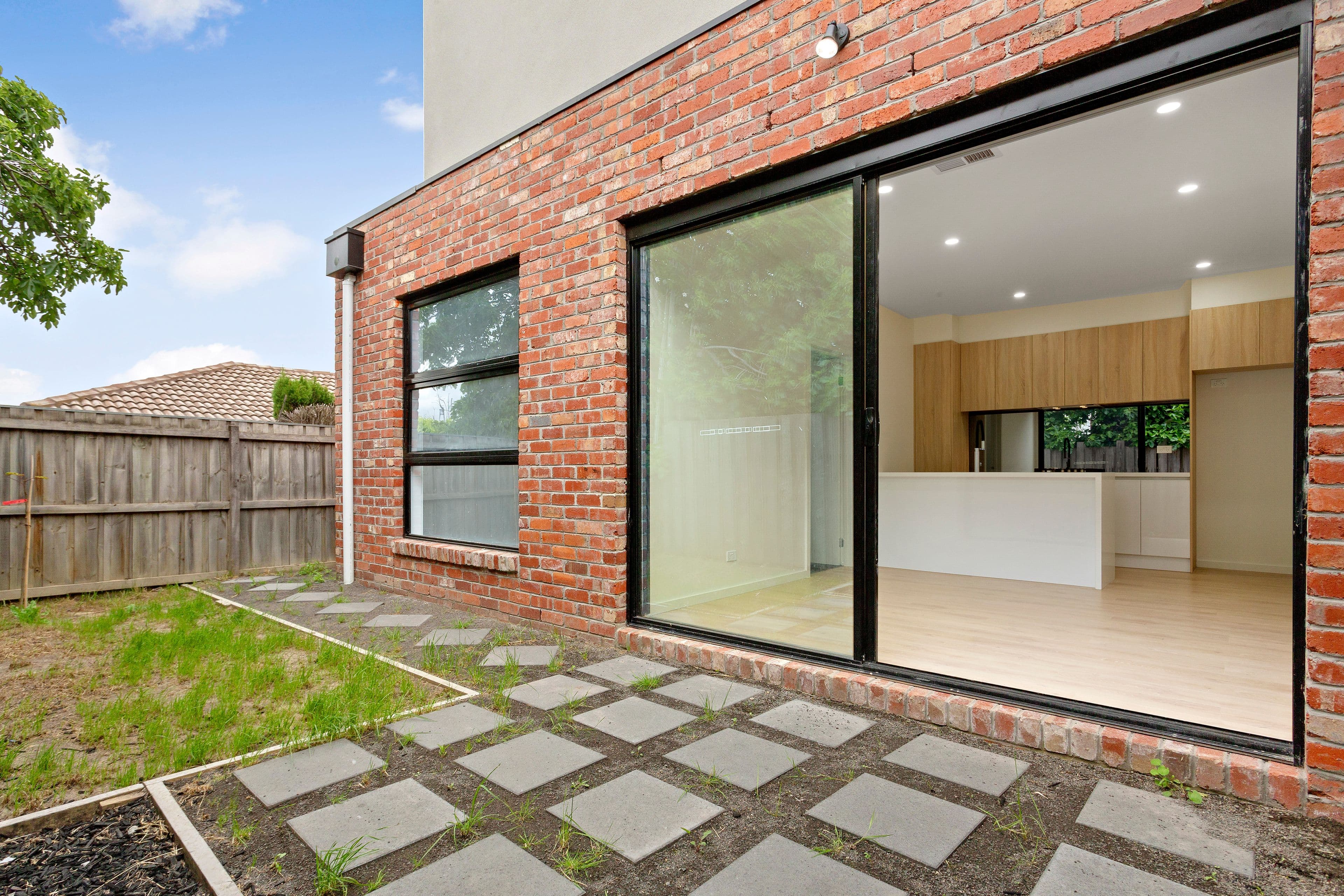 1C Carrington Road, Reservoir VIC 3073, Reservoir - Thumbnail 8