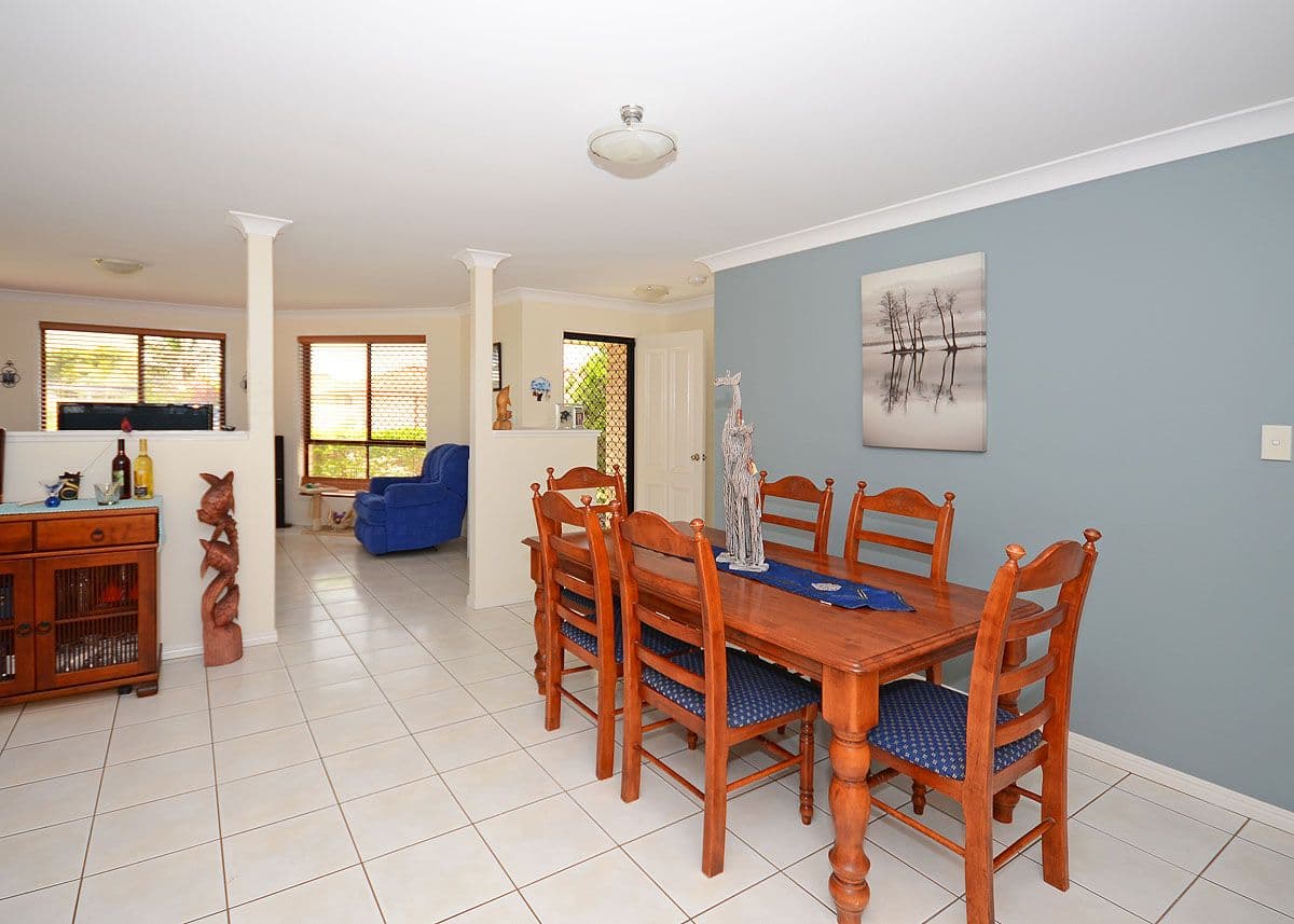14 Burnett Court, ELI WATERS QLD 4655, Eli Waters - Thumbnail 4