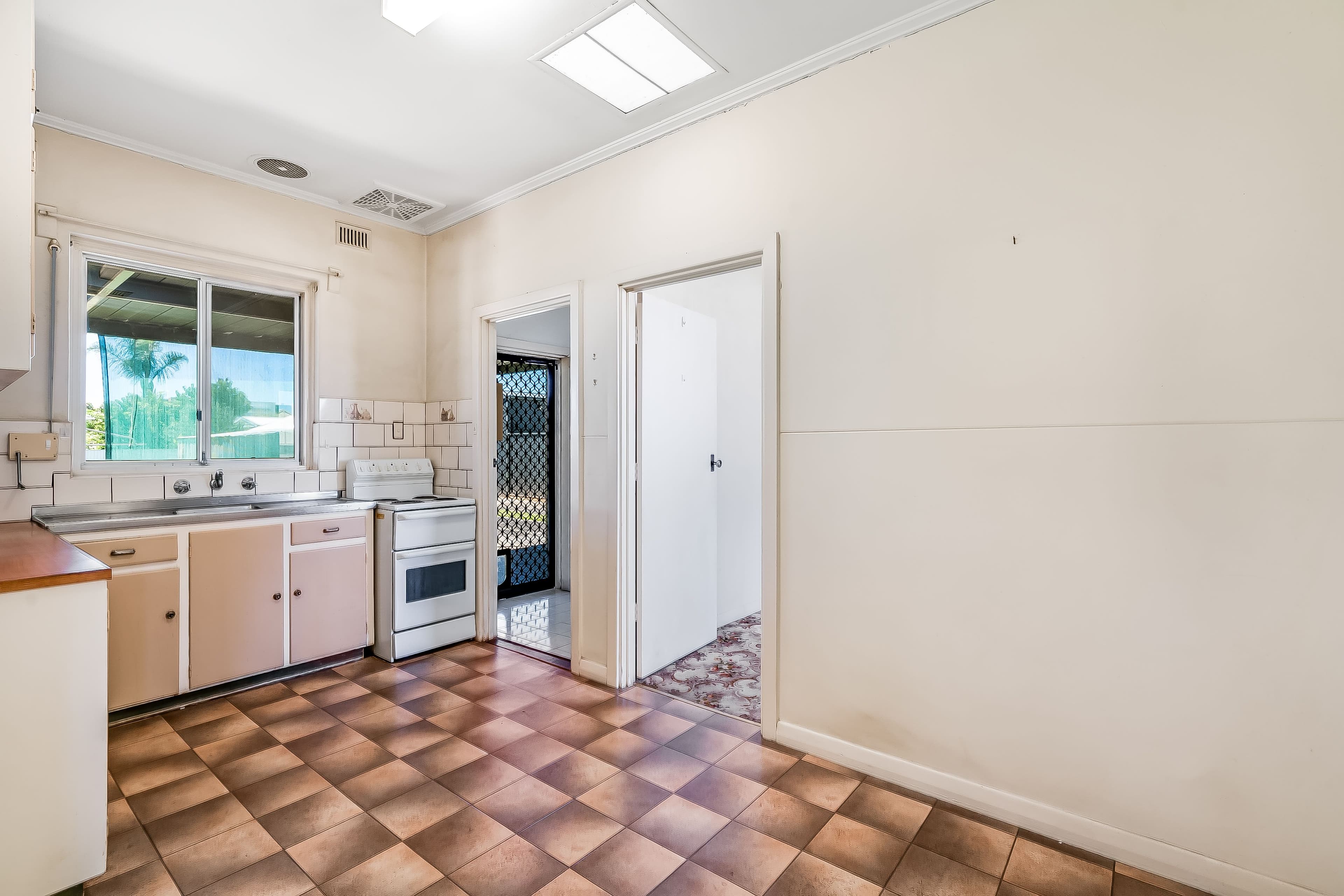 9 Cooinda Street, Findon SA 5023, Findon - Thumbnail 5