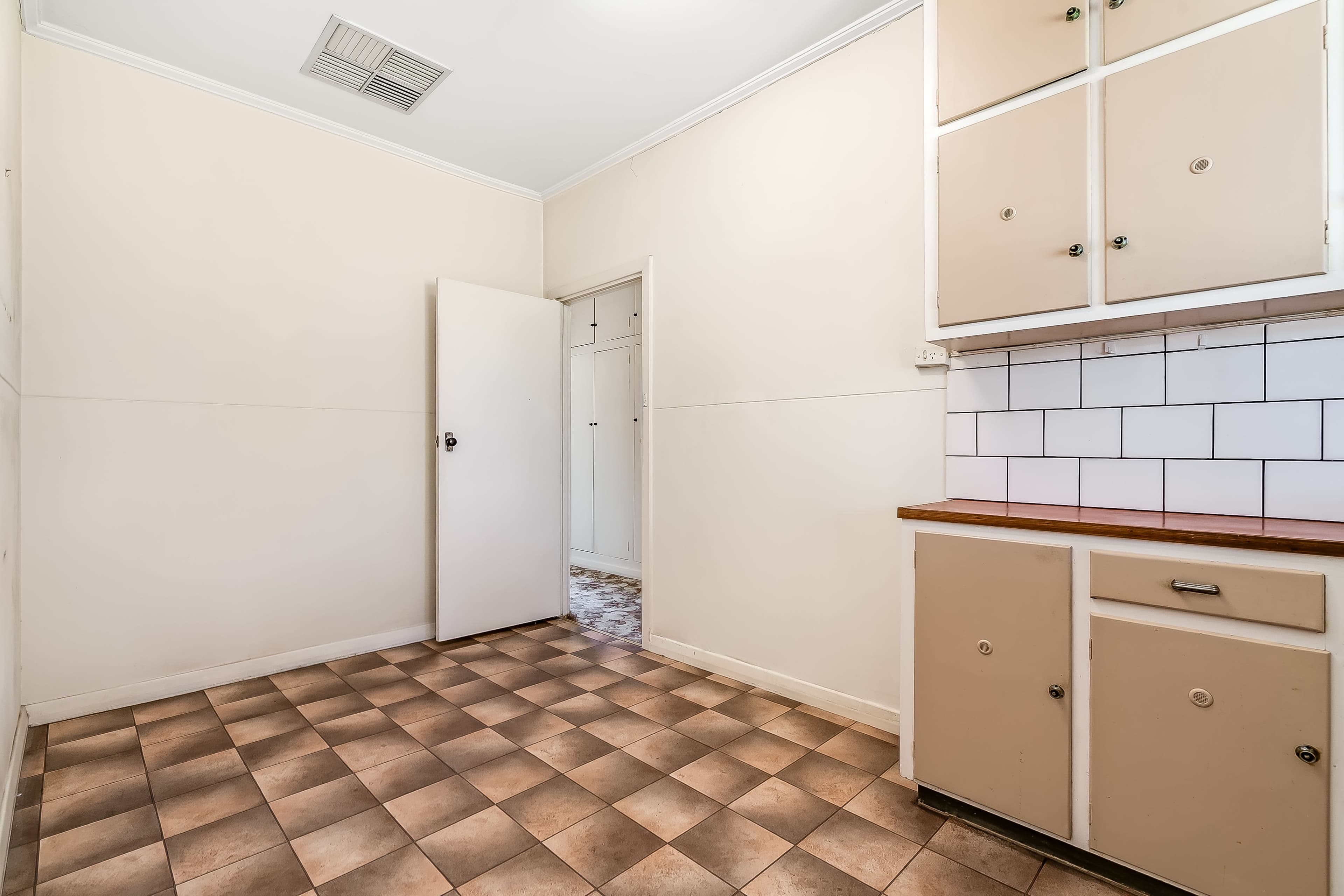 9 Cooinda Street, Findon SA 5023, Findon - Thumbnail 7
