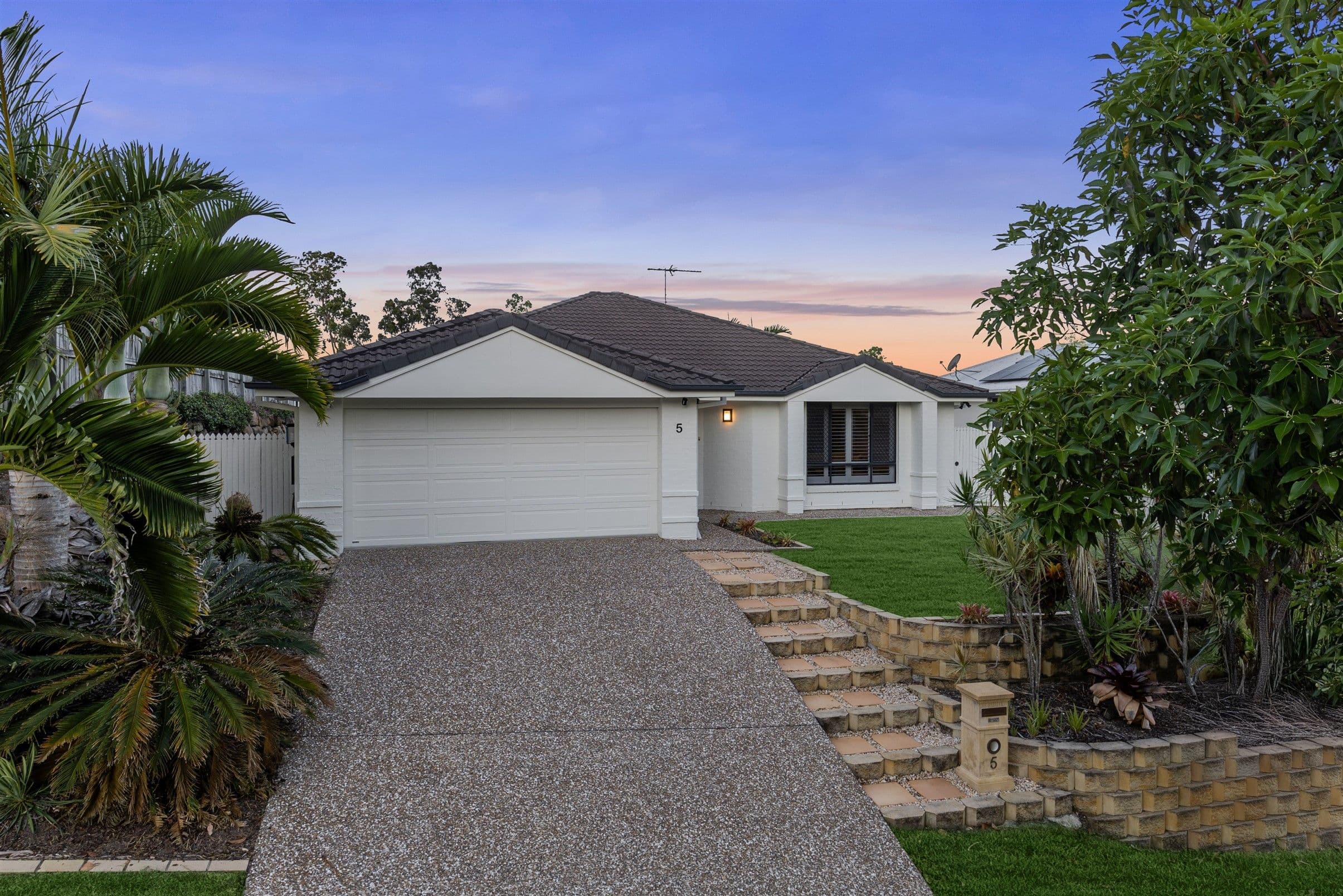 5 Ironbark Circuit, Everton Hills QLD 4053, Everton Hills - Image 1