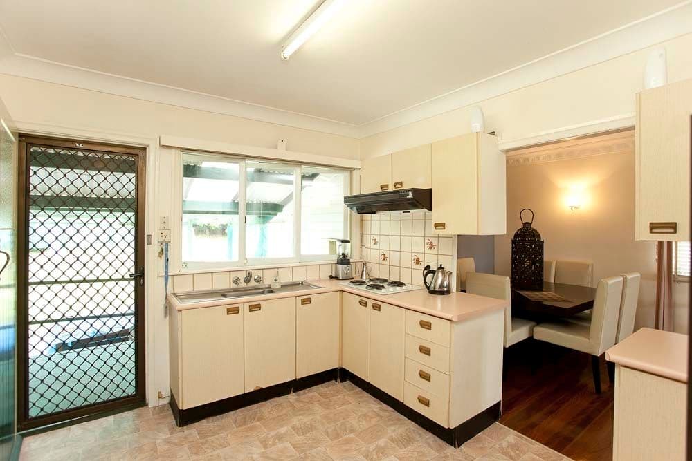 27 Curfew Street, UPPER MOUNT GRAVATT QLD 4122, Upper Mount Gravatt - Thumbnail 8