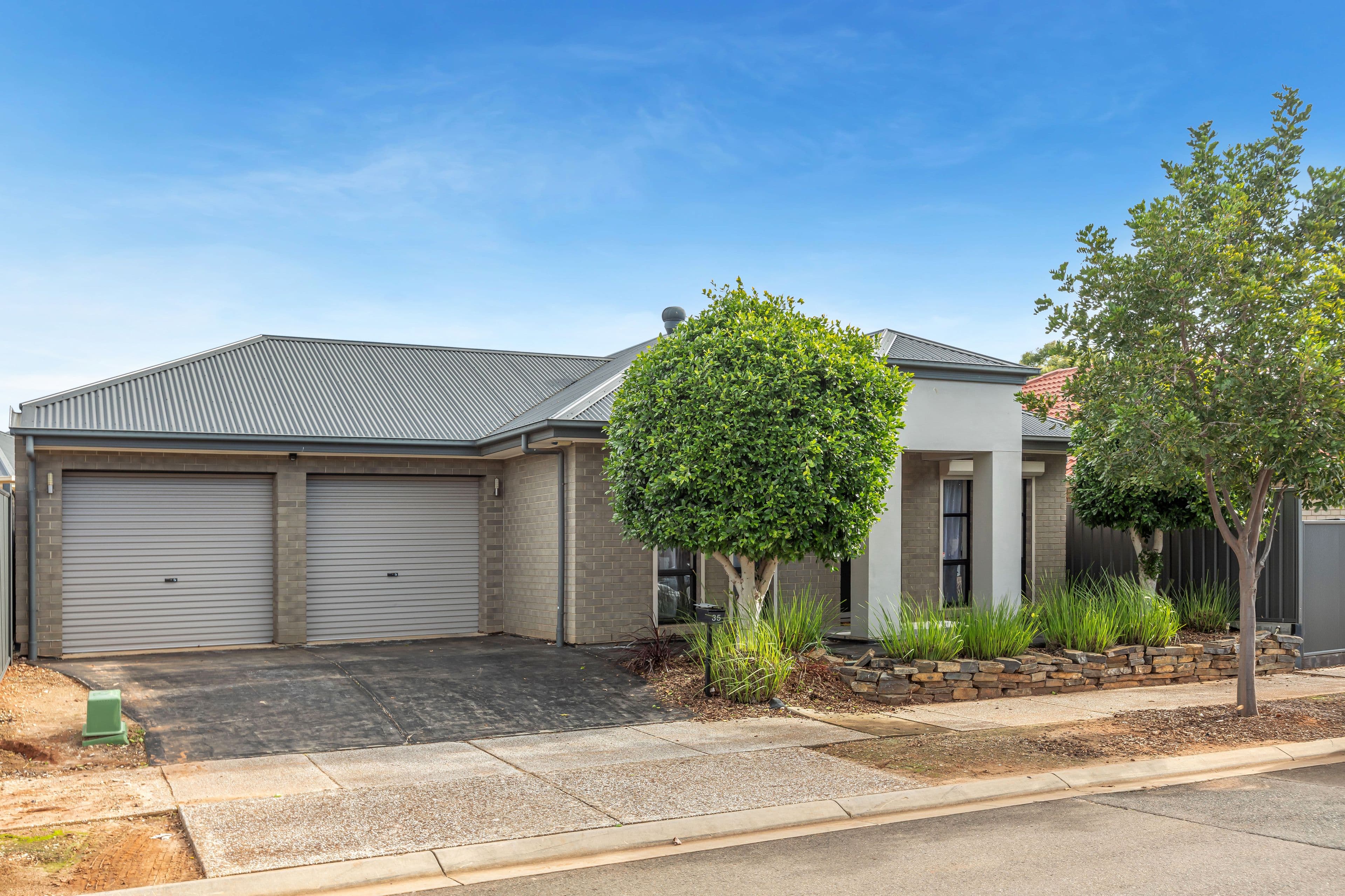 35 Swinden Crescent, Blakeview SA 5114, Blakeview - Thumbnail 2