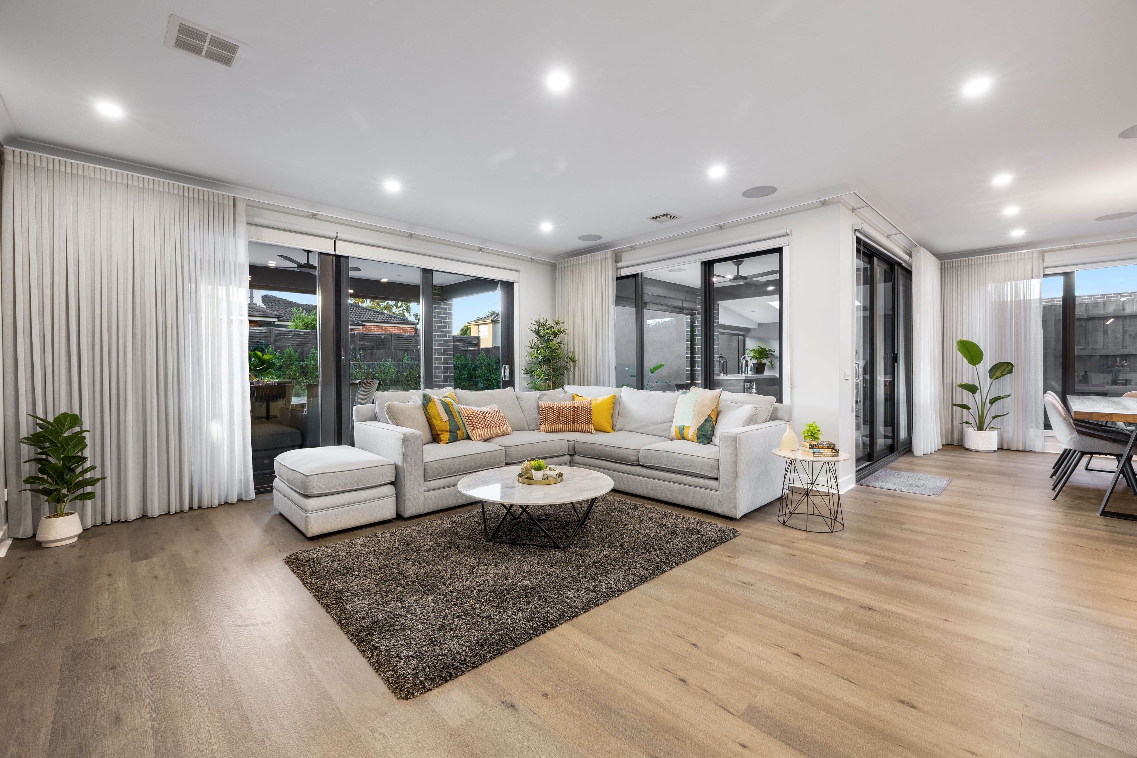 33 Ormond Road, Clayton VIC 3168, Clayton - Thumbnail 2