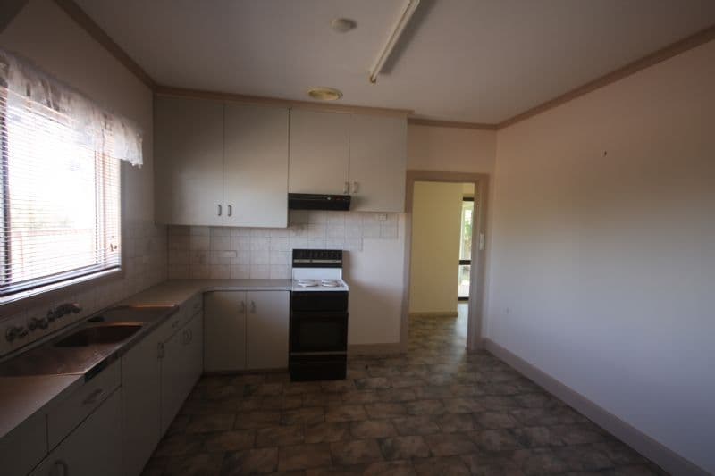 2 King Street, ROCHESTER VIC 3561, Rochester - Thumbnail 6