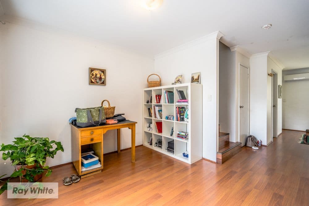 4 Stanbury Crescent, Morley WA 6062, Morley - Thumbnail 3
