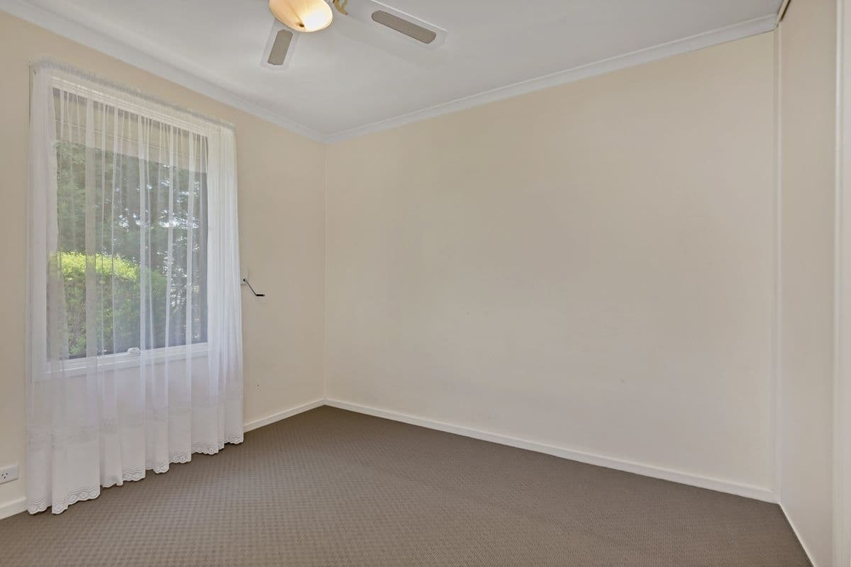 27 Laver Avenue, Gulfview Heights SA 5096, Gulfview Heights - Thumbnail 8