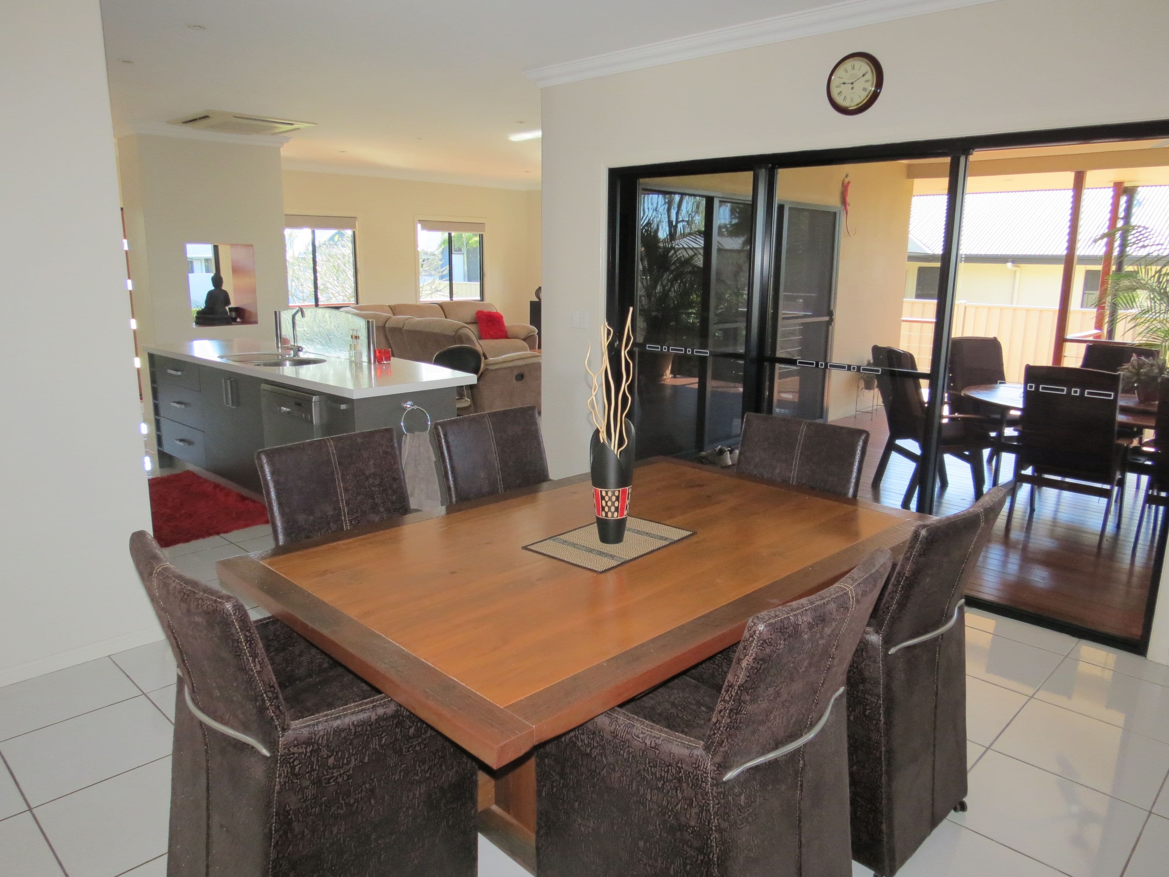 5 Carrington Place, Emerald QLD 4720, Emerald - Thumbnail 4