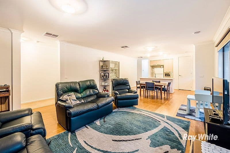 13 Hibernia Place, Cranbourne East VIC 3977, Cranbourne East - Thumbnail 6