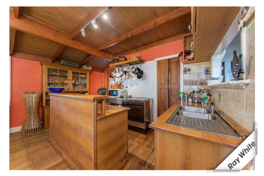 14 Fergus Road, QUEANBEYAN NSW 2620, Queanbeyan - Thumbnail 5