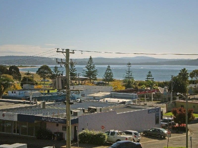10 Corrigans Crescent, BATEHAVEN NSW 2536, Batehaven - Thumbnail 5