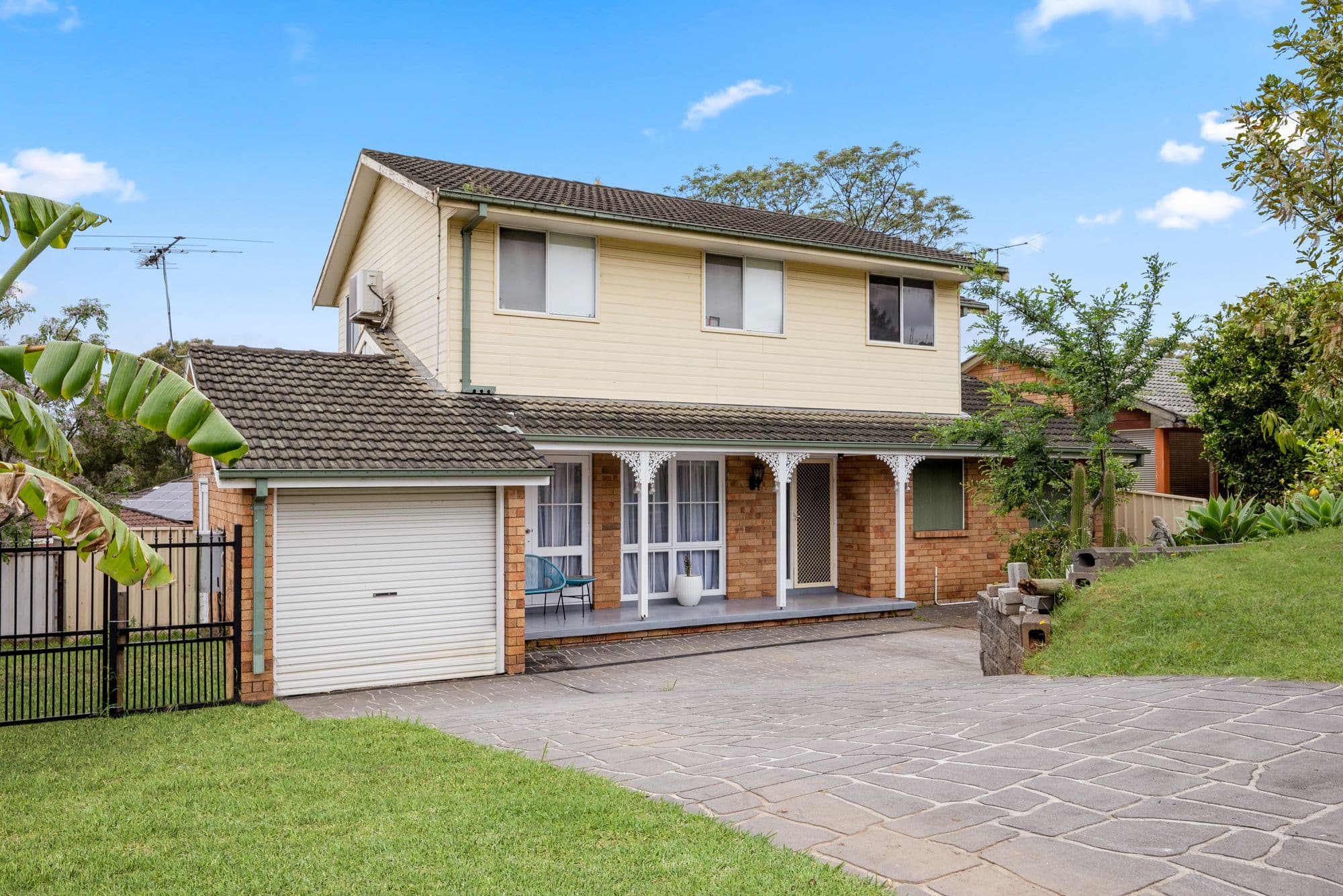 1 Lawn Avenue, Bradbury NSW 2560, Bradbury - Image 1