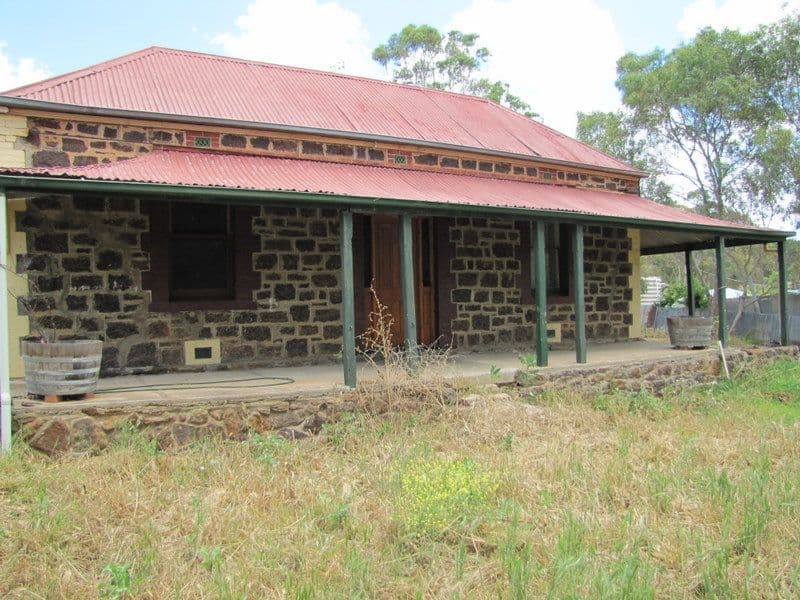 101 Yettie Road, WILLIAMSTOWN SA 5351, Williamstown - Image 1