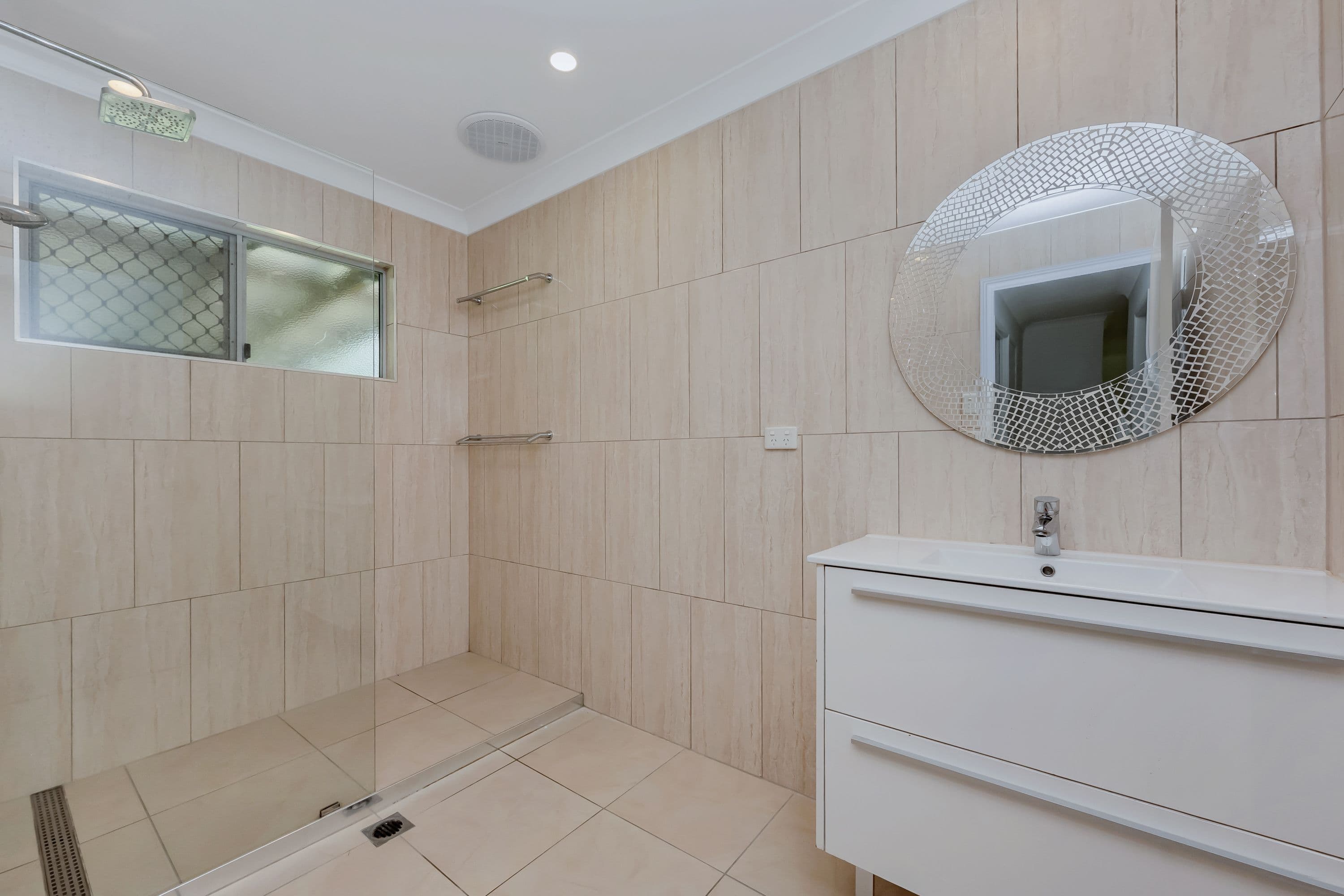 31 Todd Ave, Murray Bridge SA 5253, Murray Bridge - Thumbnail 6