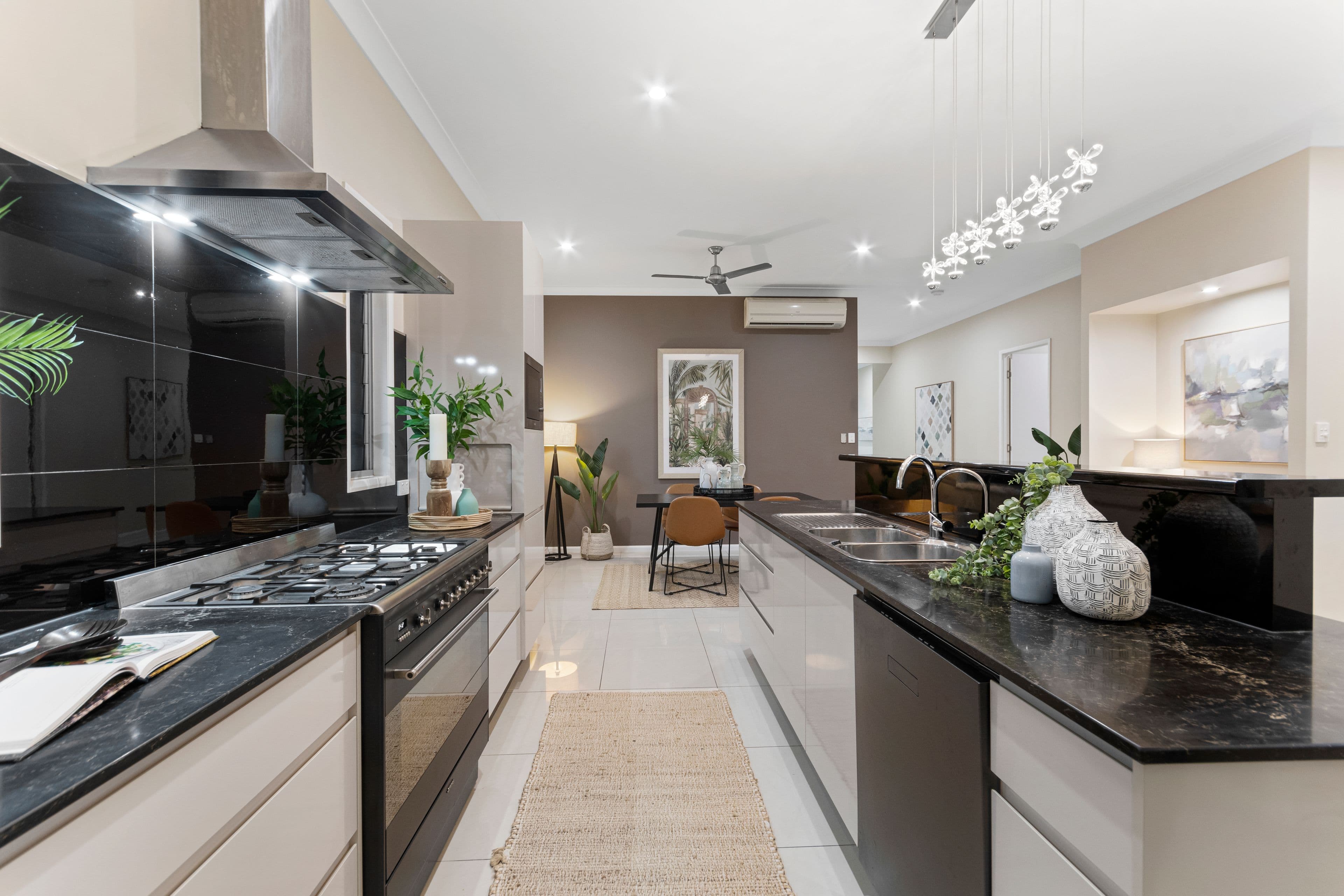 26 Greenbank Pocket, Idalia QLD 4811, Idalia - Thumbnail 8