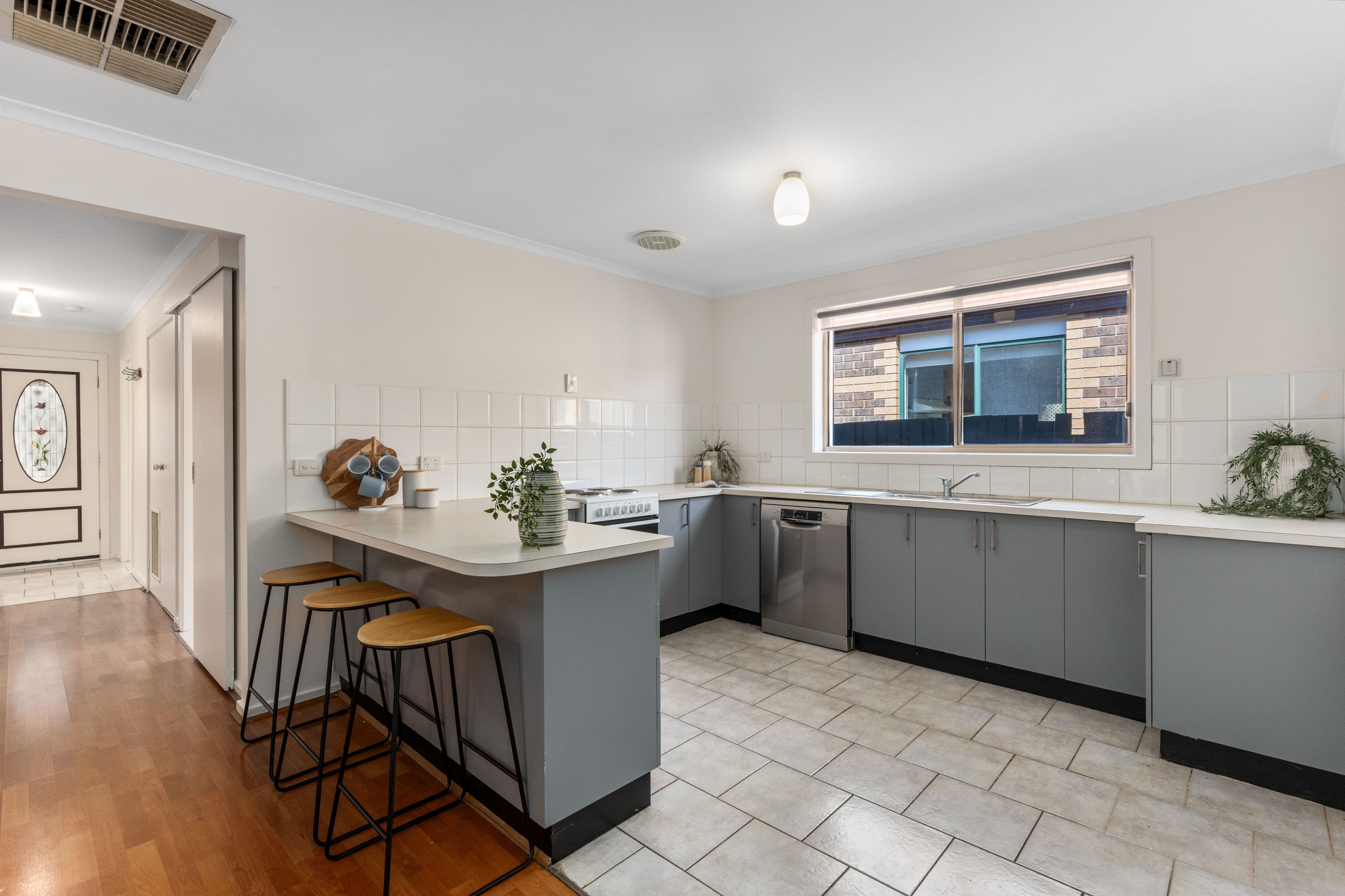 19 Brayford Nook, Craigieburn VIC 3064, Craigieburn - Thumbnail 3