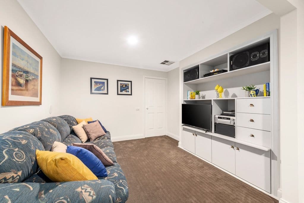 20 Andrews Street, Eltham VIC 3095, Eltham - Thumbnail 4