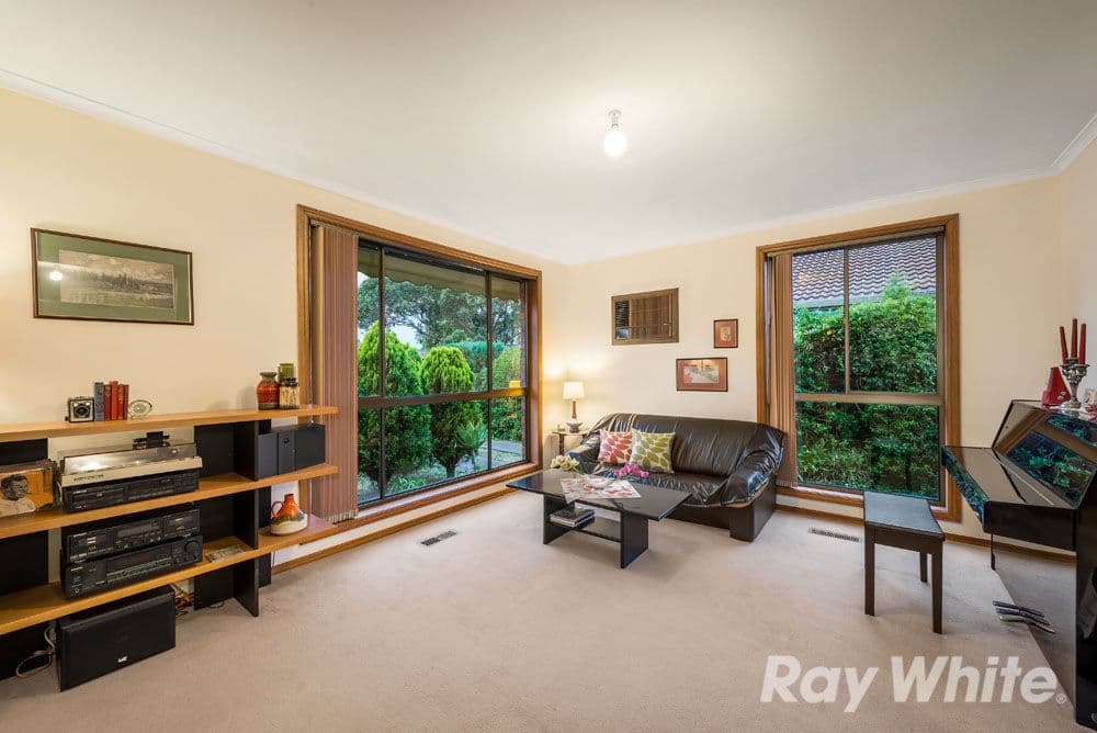 53 Moorhead Drive, MILL PARK VIC 3082, Mill Park - Thumbnail 2