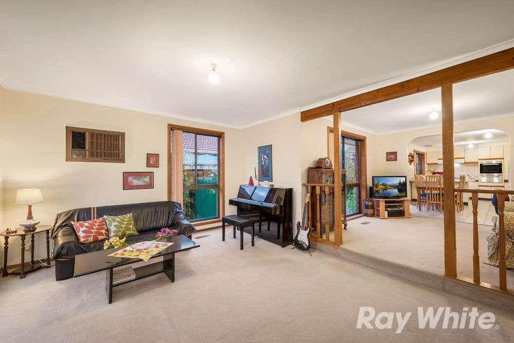 53 Moorhead Drive, MILL PARK VIC 3082, Mill Park - Thumbnail 3