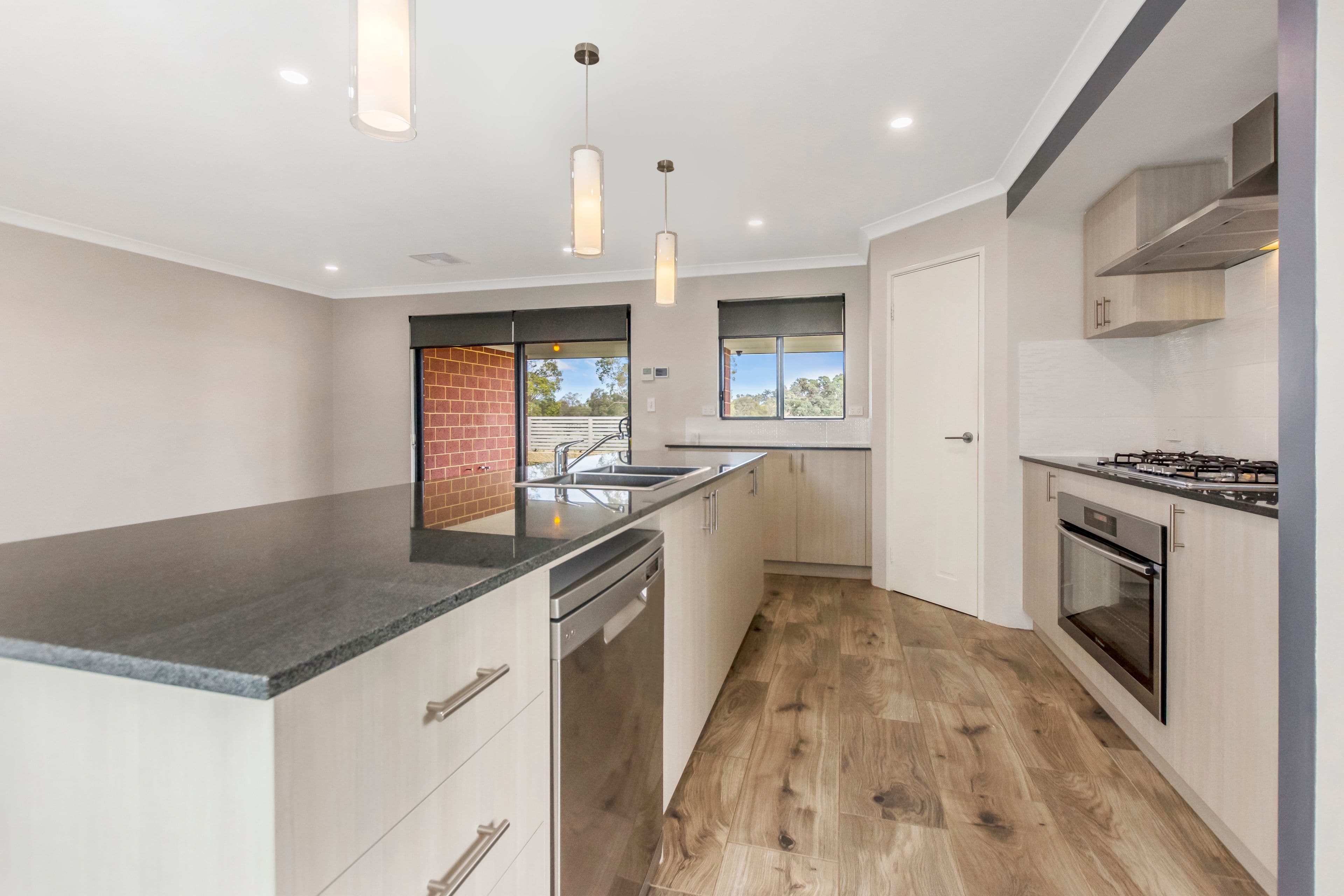38 McDougal Way, Baldivis WA 6171, Baldivis - Thumbnail 8