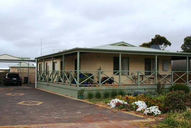 33 Lincoln Highway, COWELL SA 5602, Cowell - Image 1