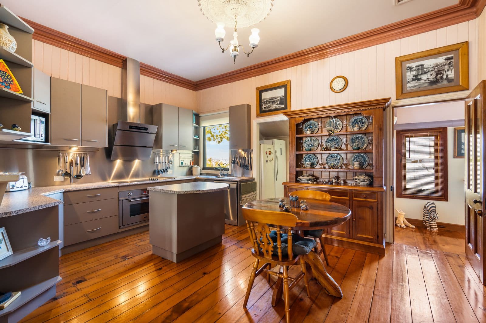97 Lillian Avenue, Salisbury QLD 4107, Salisbury - Thumbnail 2