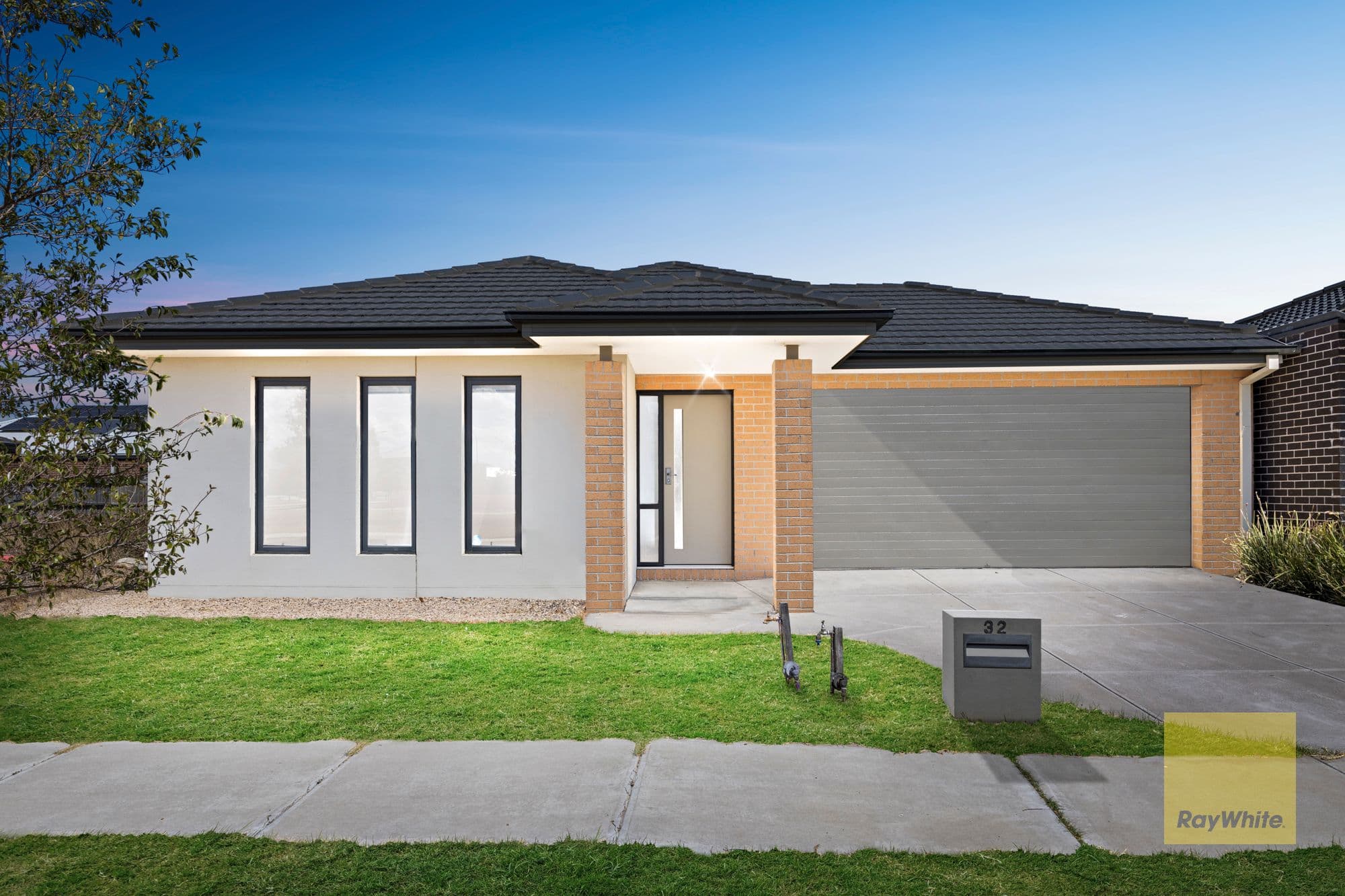 32 Grima Crescent, Wyndham Vale VIC 3024, Wyndham Vale - Thumbnail 2