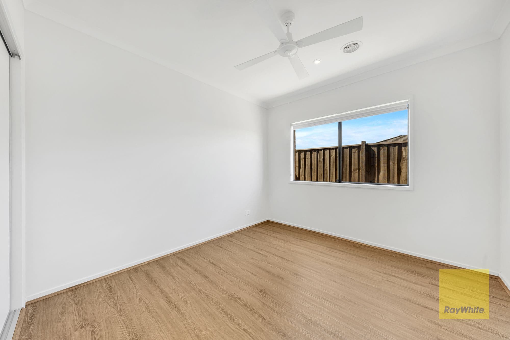32 Grima Crescent, Wyndham Vale VIC 3024, Wyndham Vale - Thumbnail 6
