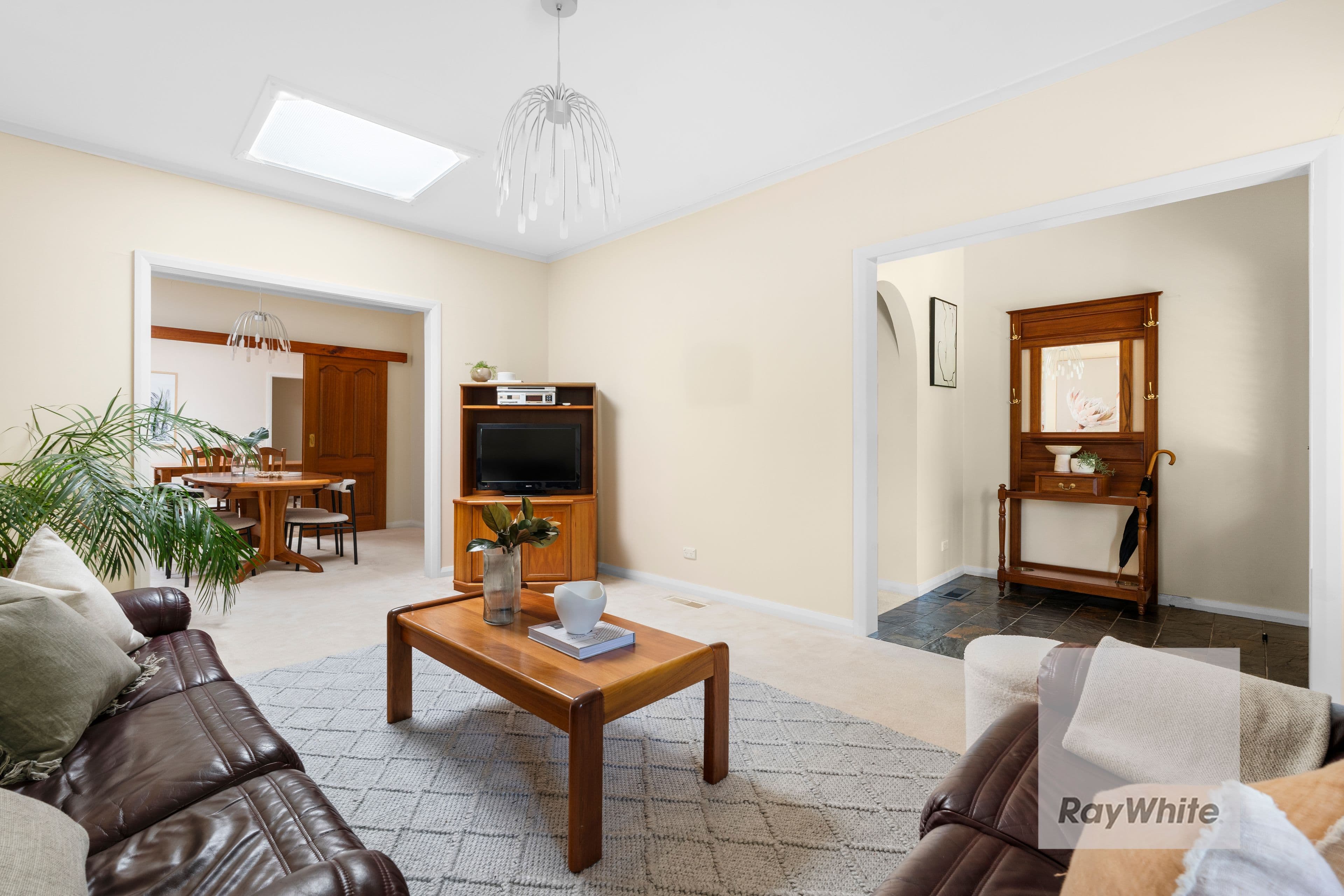 15 Grosvenor Court, Bundoora VIC 3083, Bundoora - Thumbnail 2