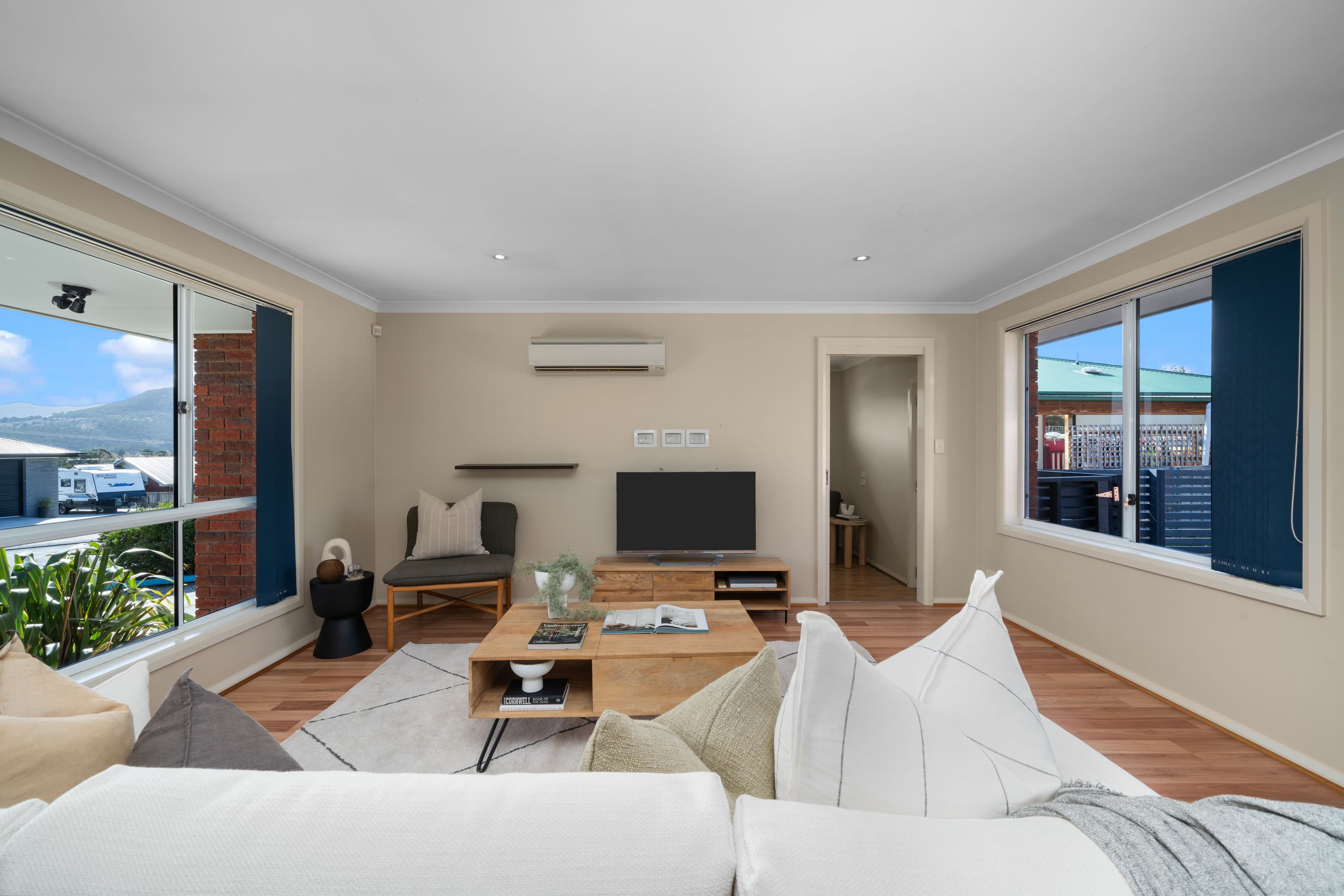 8 Gateway Drive, New Norfolk TAS 7140, New Norfolk - Thumbnail 3