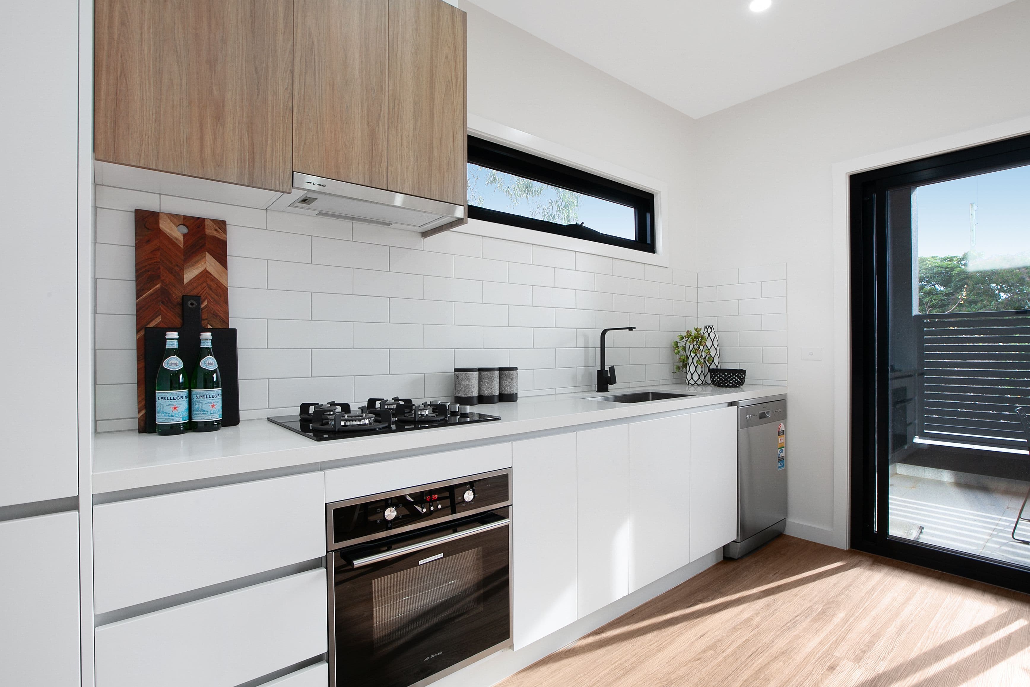1 Mendip Road, Reservoir VIC 3073, Reservoir - Thumbnail 4