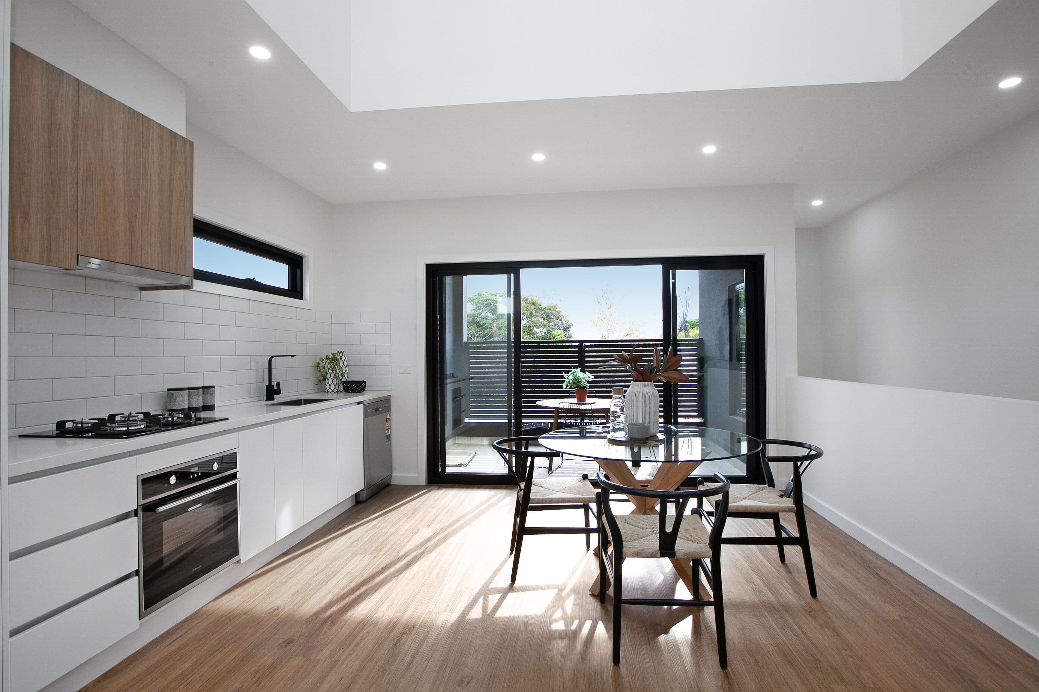 1 Mendip Road, Reservoir VIC 3073, Reservoir - Thumbnail 6