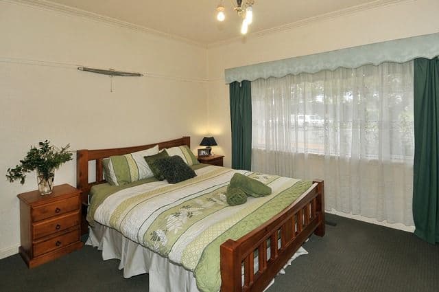 1 Griffiths Street, RESERVOIR VIC 3073, Reservoir - Thumbnail 5