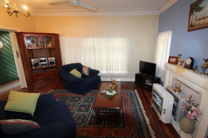 162 Alfred Street, Charleville QLD 4470, Charleville - Thumbnail 3